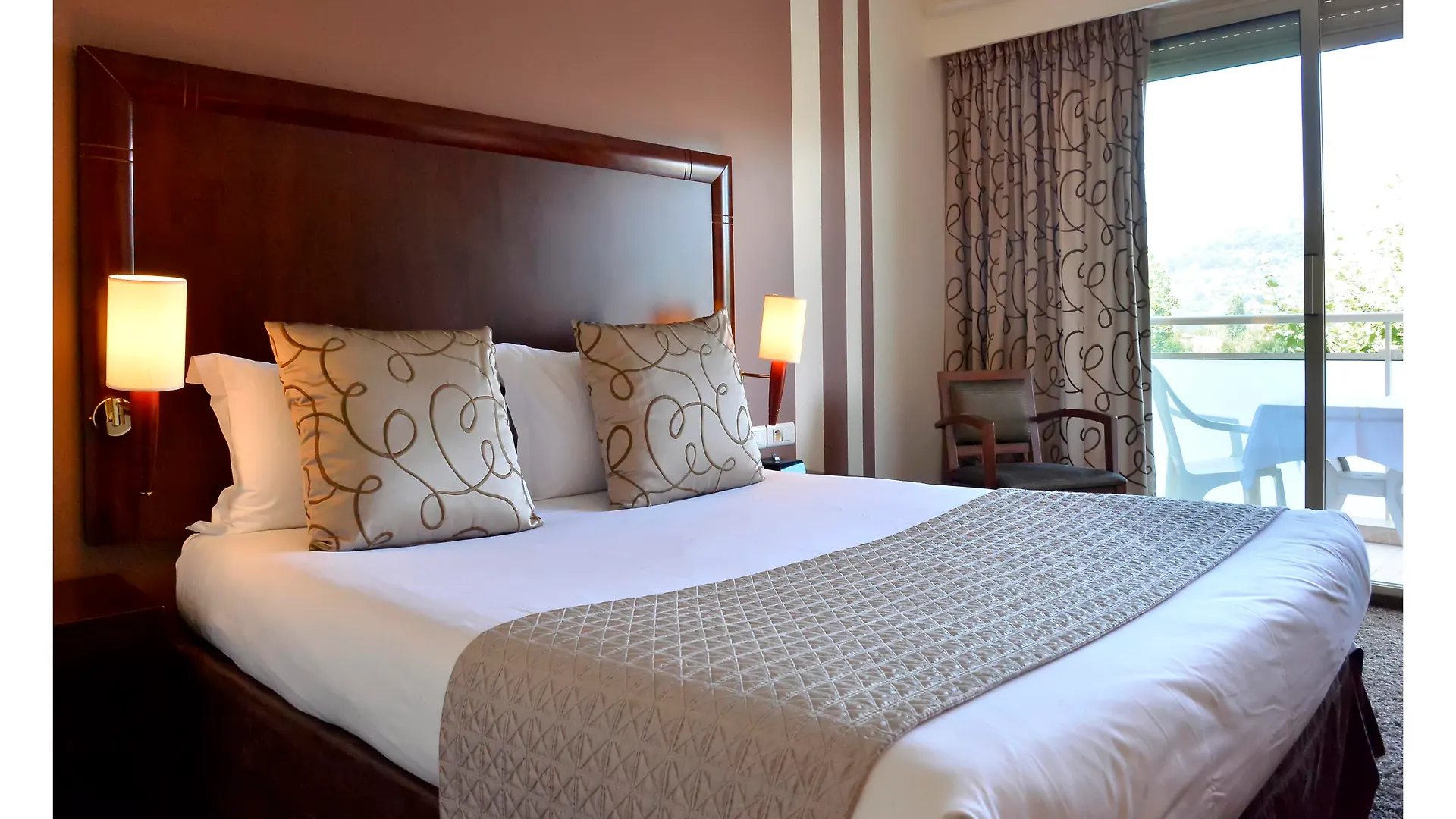 Servotel Saint-Vincent Nice Hotel