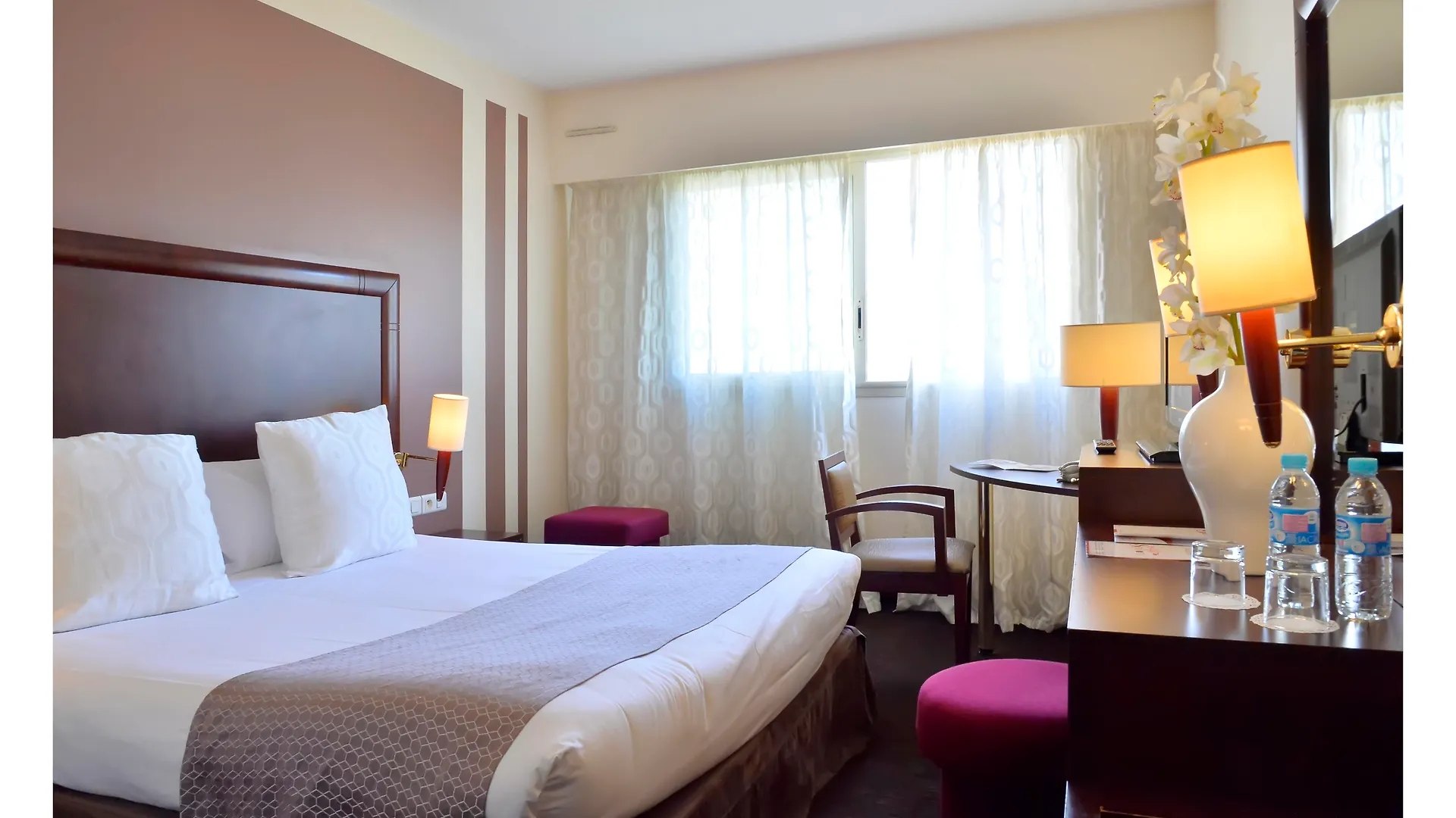 **** Hotel Servotel Saint-Vincent Nice France